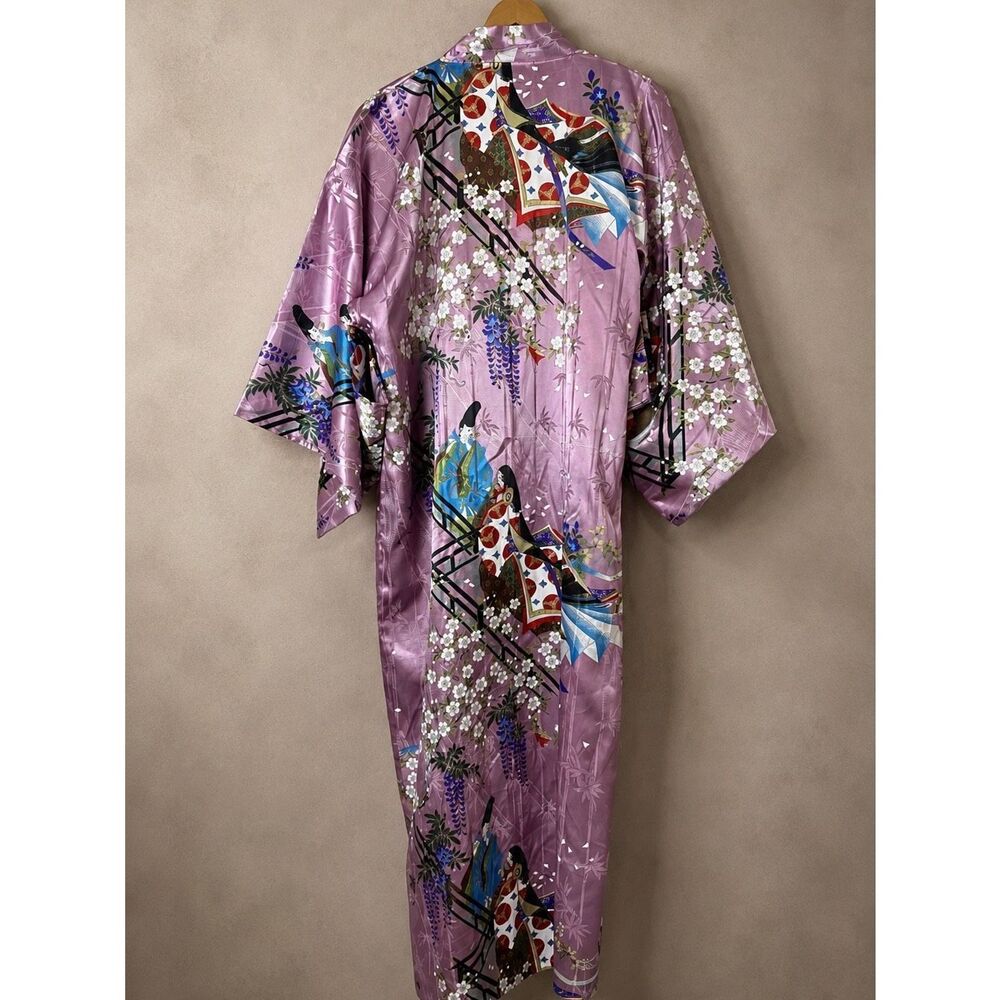 Made in Japan Lavender Kimono Robe Traditional Geisha & Sakura Print